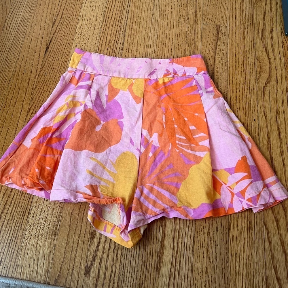 Stradivarius Pink and Orange Women's Shorts Size 0 Resortwear Linen Blend